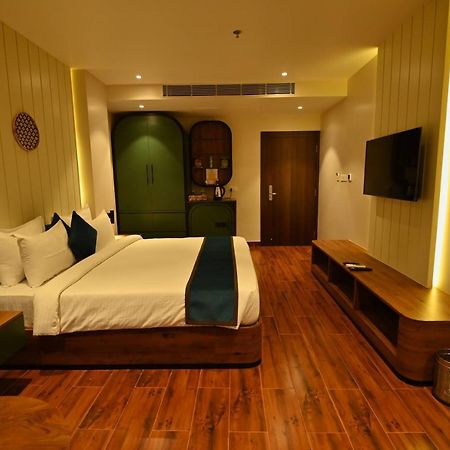 The Convoy Hotel Dibrugarh Zewnętrze zdjęcie
