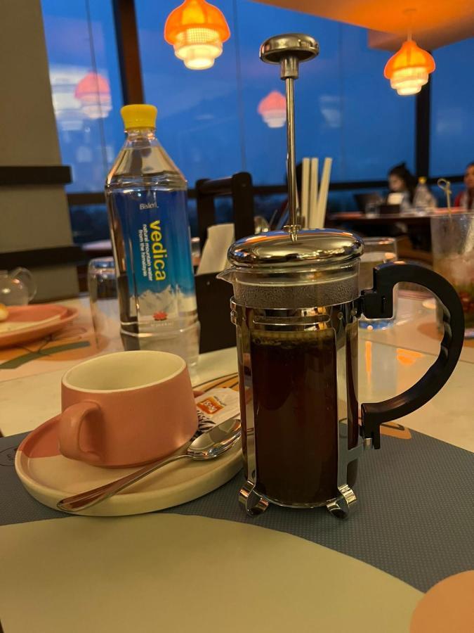 The Convoy Hotel Dibrugarh Zewnętrze zdjęcie
