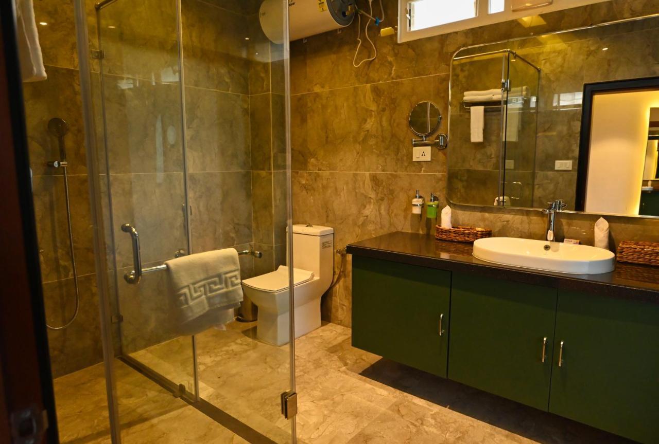 The Convoy Hotel Dibrugarh Zewnętrze zdjęcie